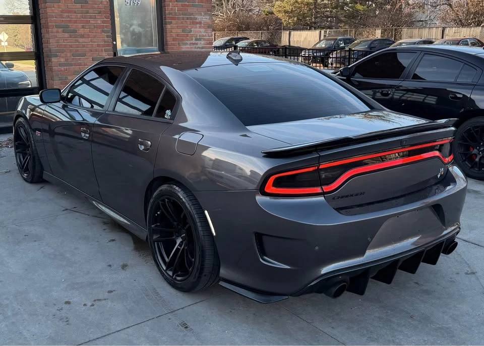 2018 Dodge Charger SRT & 392 7th Gen - Image 16 of 20