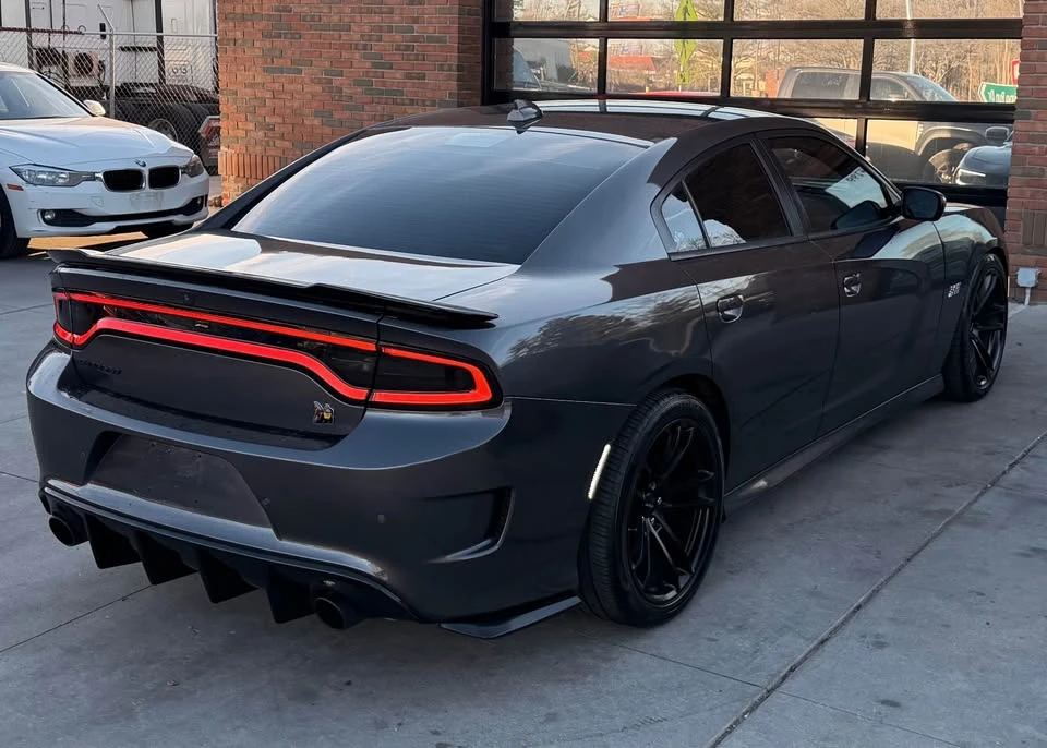 2018 Dodge Charger SRT & 392 7th Gen - Image 15 of 20