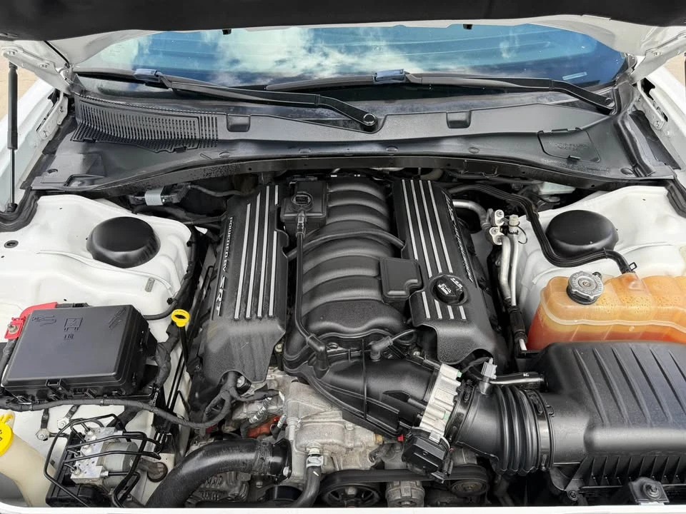 2018 Dodge Charger SRT & 392 7th Gen - Image 16 of 19