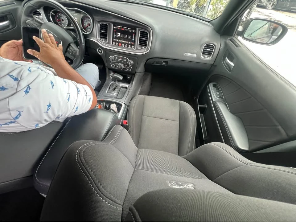 2018 Dodge Charger SRT & 392 7th Gen - Image 2 of 9