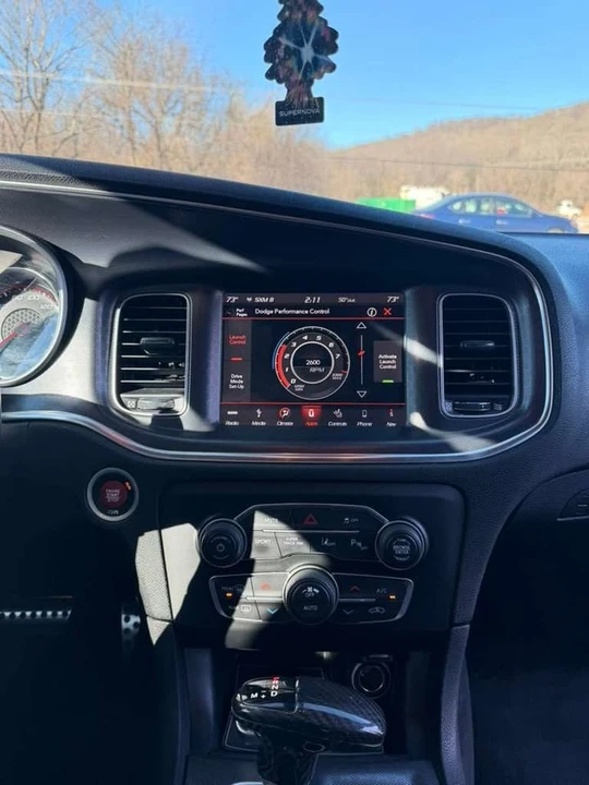 2018 Dodge Charger SRT & 392 7th Gen - Image 15 of 19