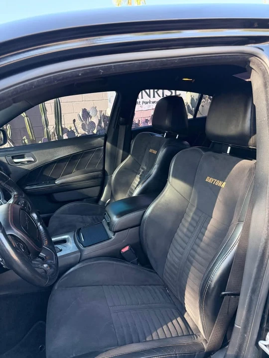2018 Dodge Charger SRT & 392 7th Gen - Image 12 of 16