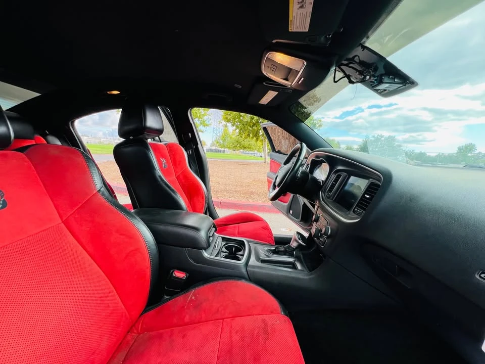 2018 Dodge Charger SRT & 392 7th Gen - Image 9 of 15