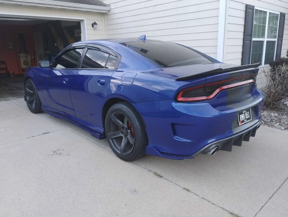 2018 Dodge Charger 7th Gen - Image 8 of 12