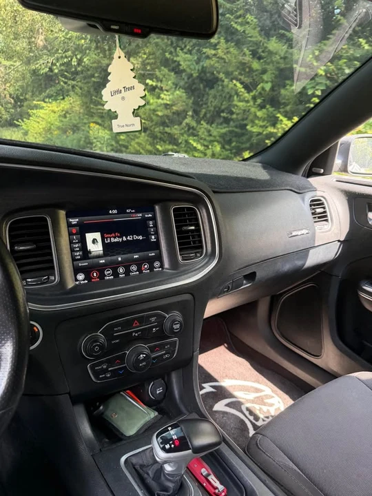 2018 Dodge Charger 7th Gen - Image 5 of 9