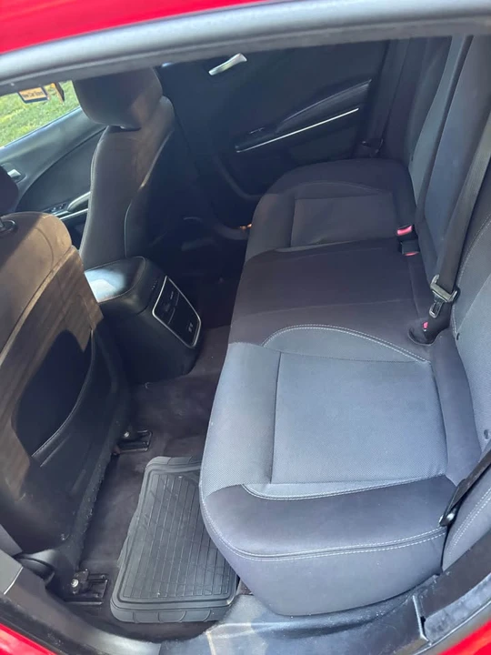 2018 Dodge Charger 7th Gen - Image 10 of 12