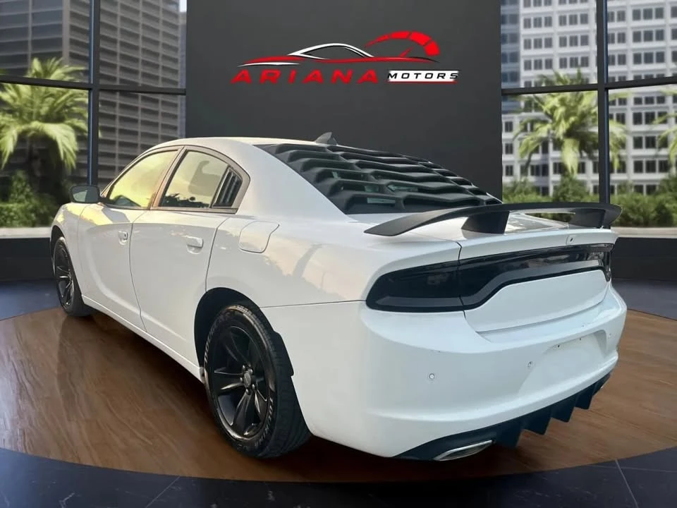 2018 Dodge Charger 7th Gen - Image 8 of 12