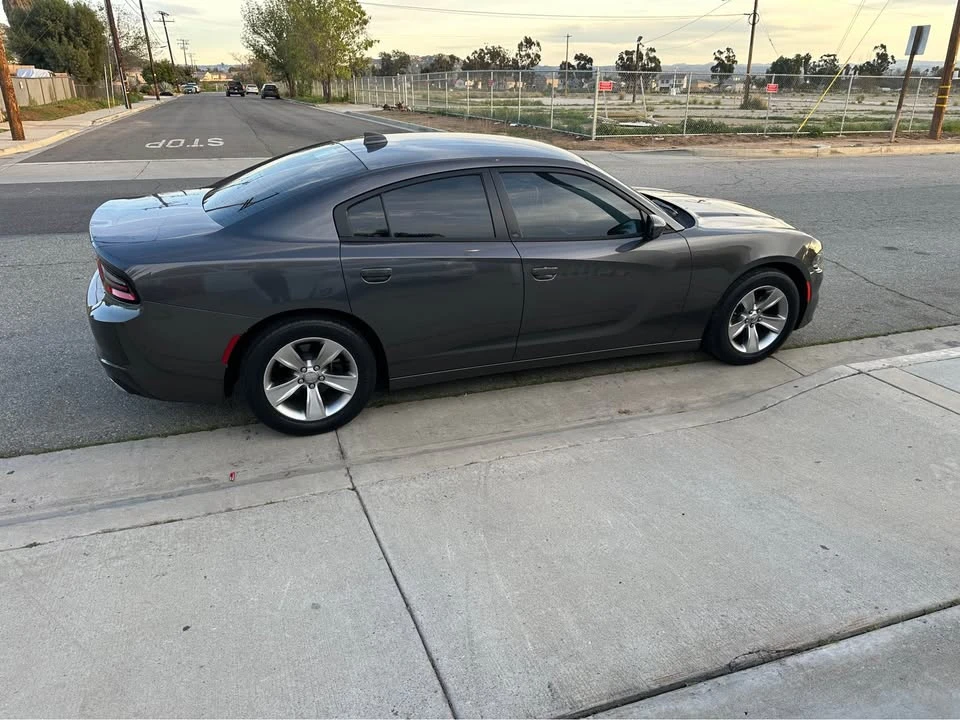 2018 Dodge Charger 7th Gen - Image 2 of 9