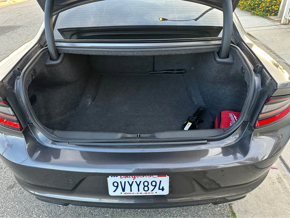 2018 Dodge Charger 7th Gen - Image 9 of 9