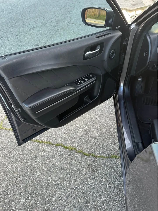 2018 Dodge Charger 7th Gen - Image 8 of 9