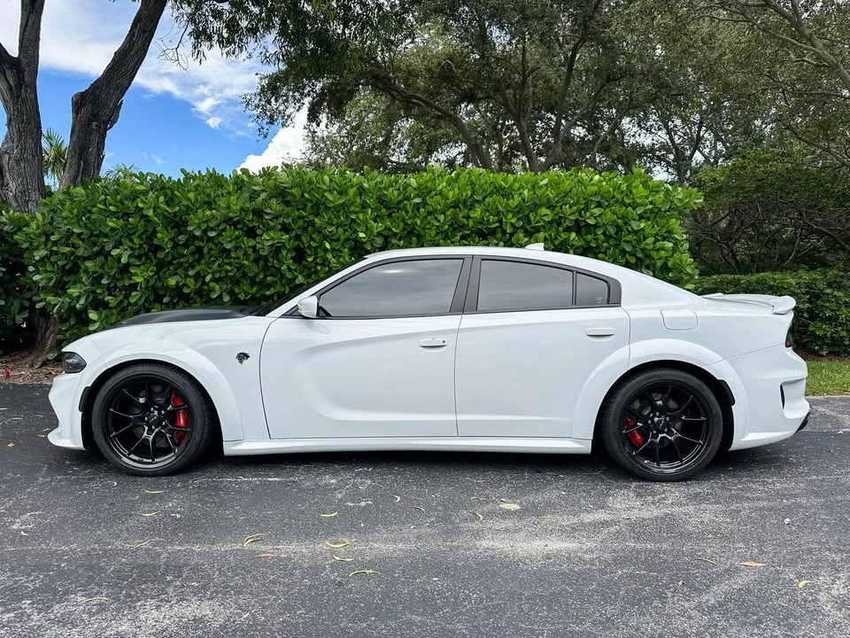 2018 Dodge Charger SRT Hellcat 7th Gen - Image 4 of 13