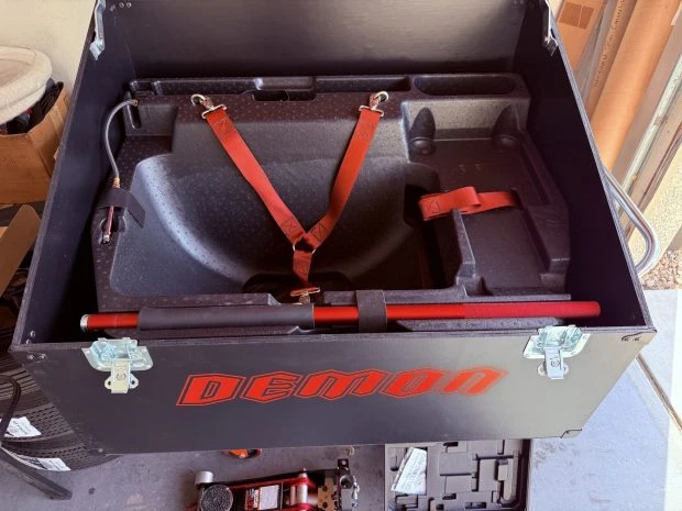 2018 Parts & Memorabilia Tools - Image 2 of 6