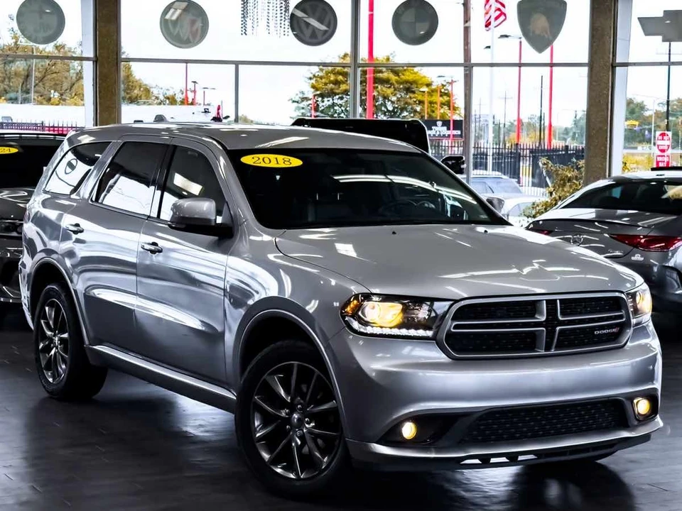 2018 Dodge Durango 3rd Gen - Image 2 of 12