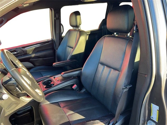 2018 Dodge Caravan - Image 12 of 12