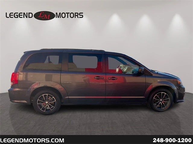 2018 Dodge Caravan - Image 9 of 12