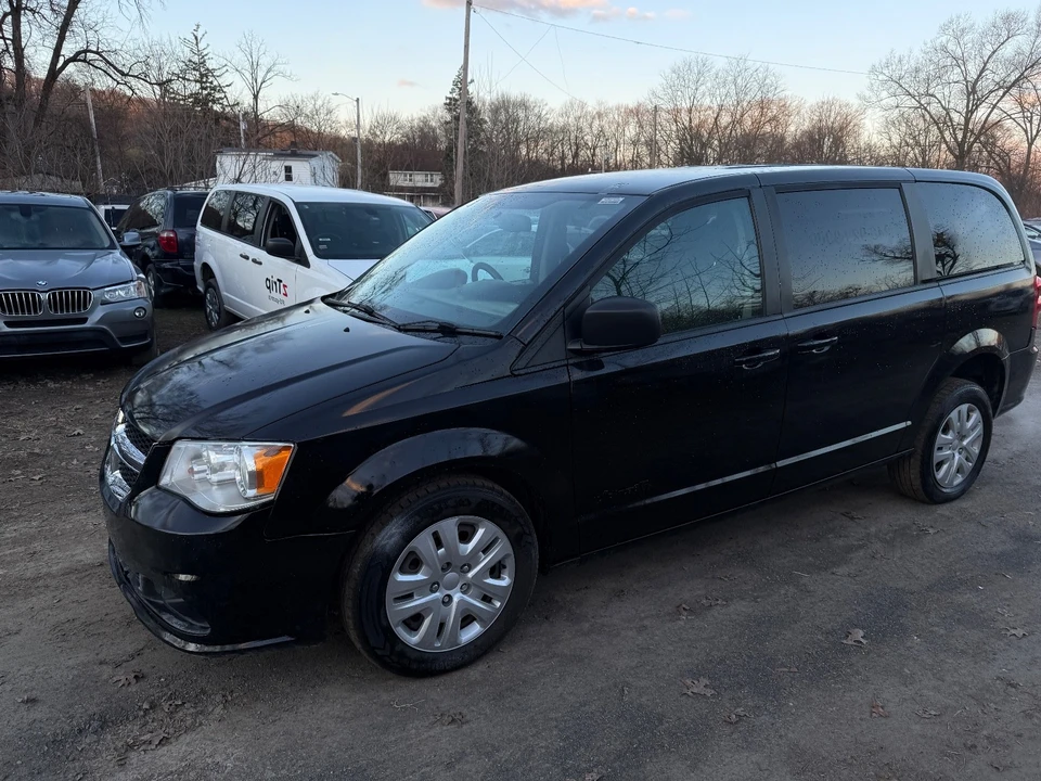 2018 Dodge Caravan - Image 2 of 20