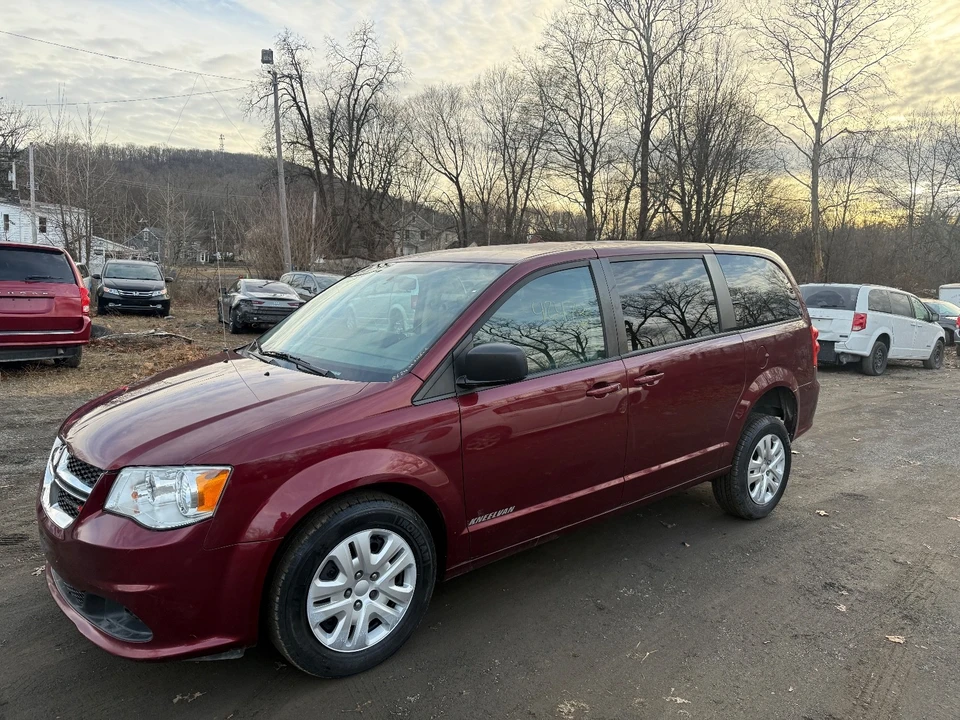 2018 Dodge Caravan - Image 2 of 20