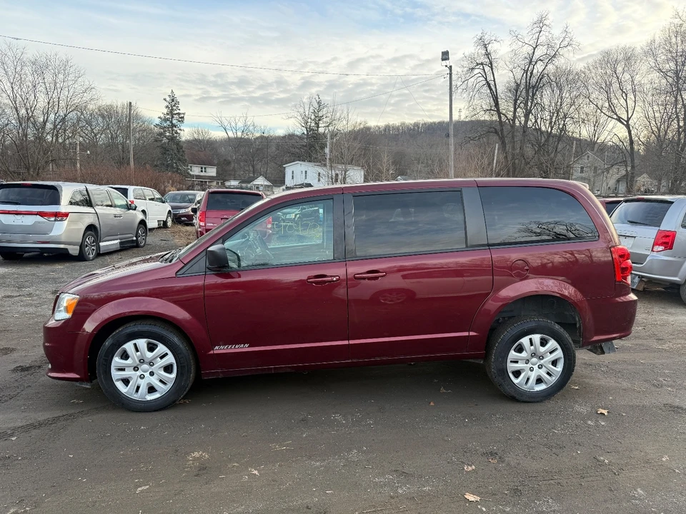 2018 Dodge Caravan - Image 3 of 20