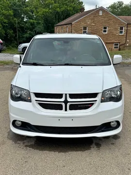 2018 Dodge Grand Caravan GT Minivan 4D