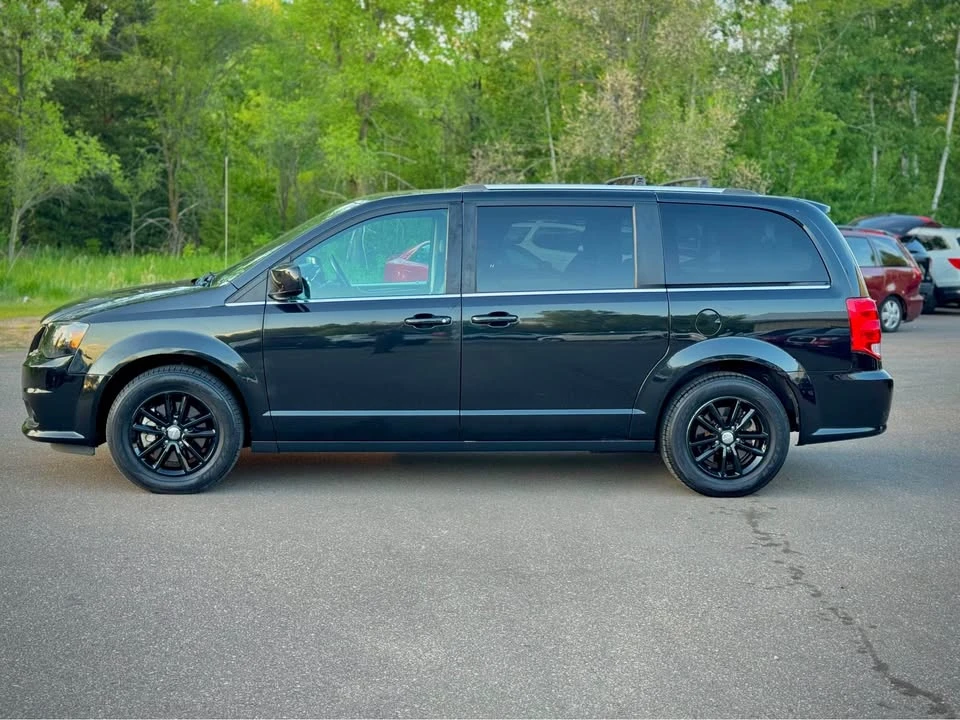 2018 Dodge Caravan - Image 4 of 19