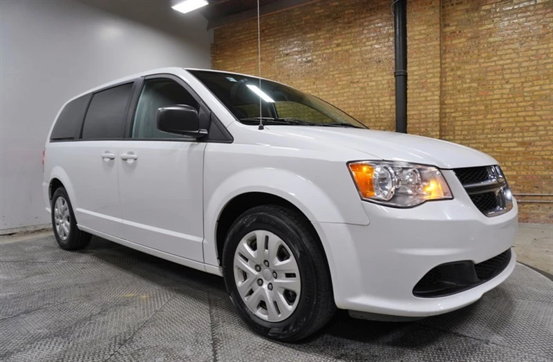 2018 Dodge Caravan - Image 6 of 12