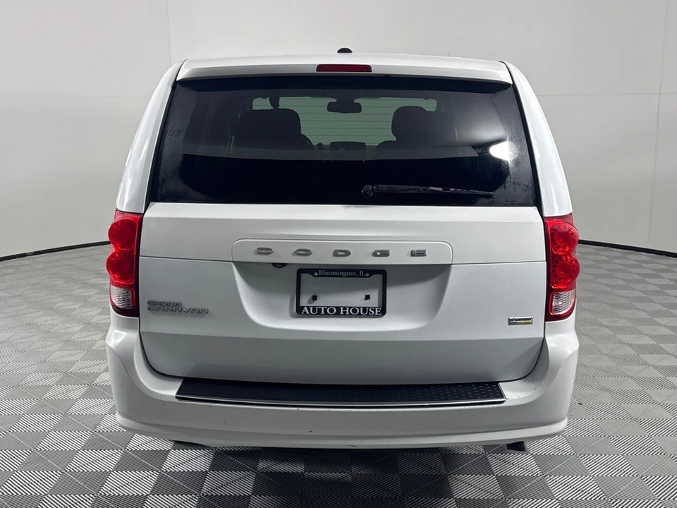 2018 Dodge Caravan - Image 6 of 12