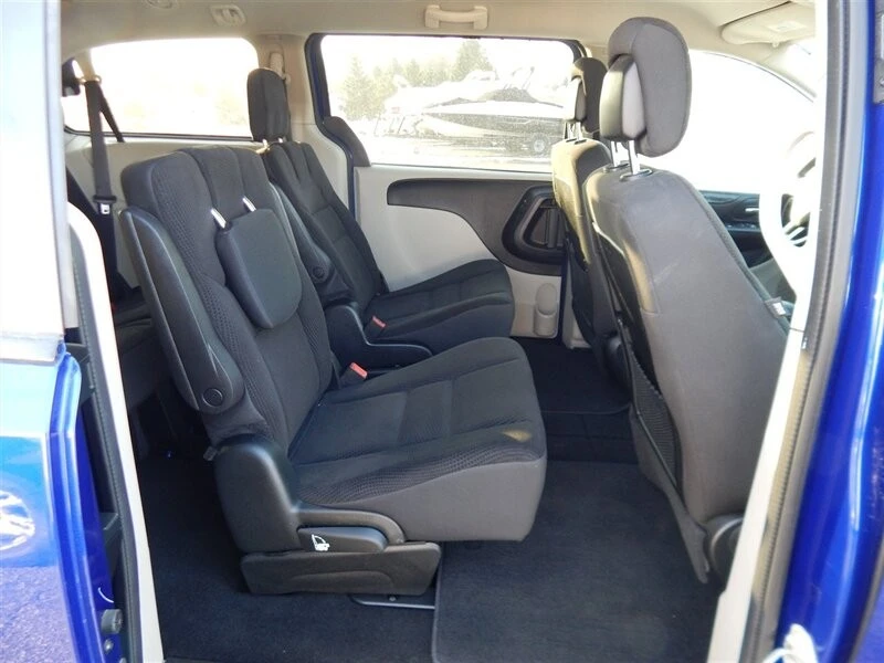 2018 Dodge Caravan - Image 11 of 21