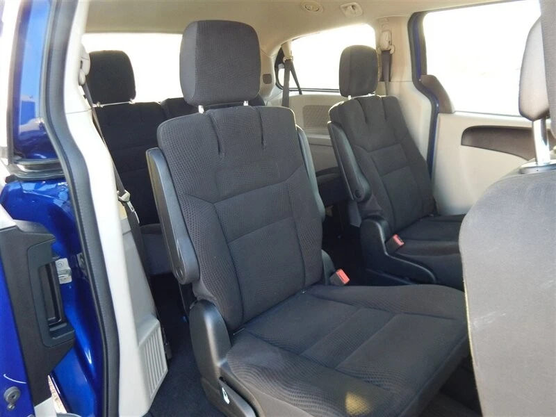 2018 Dodge Caravan - Image 12 of 12