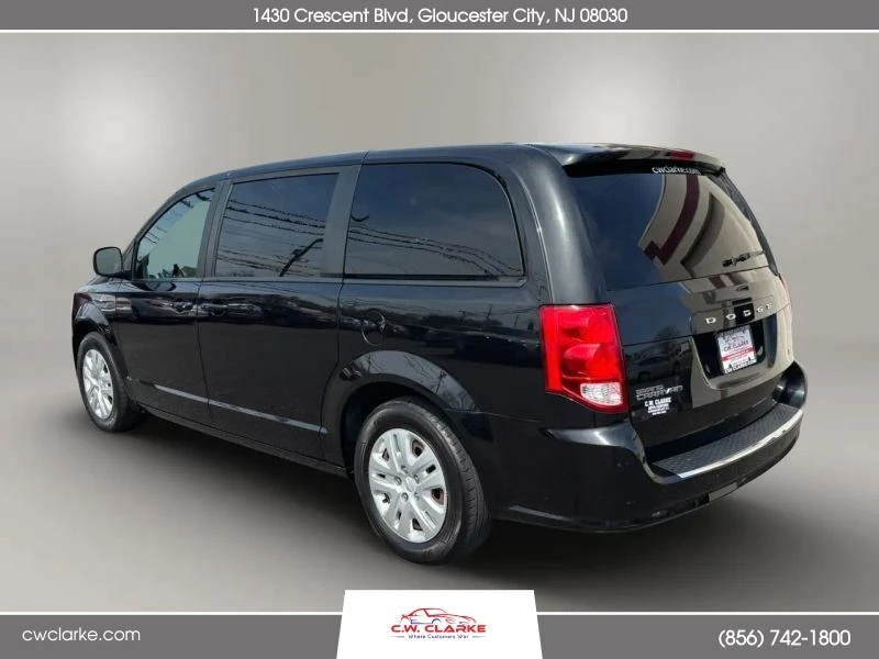 2018 Dodge Caravan - Image 8 of 12