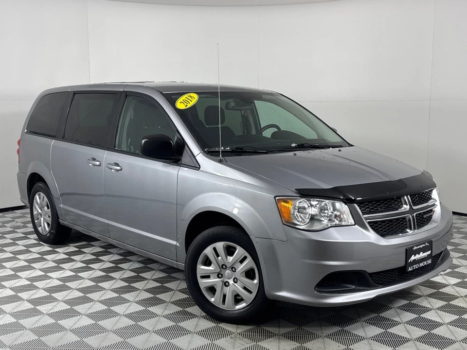2018 Dodge Caravan - Image 2 of 12