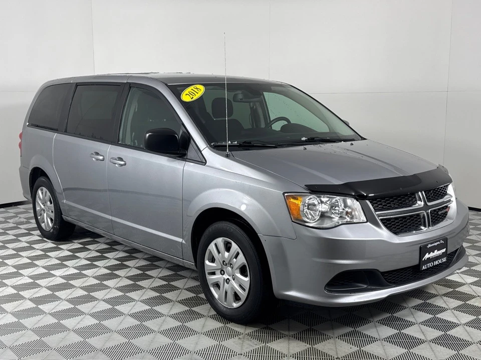 2018 Dodge Caravan - Image 3 of 12