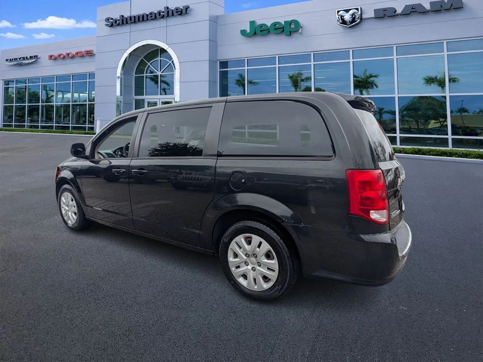 2018 Dodge Caravan - Image 5 of 21