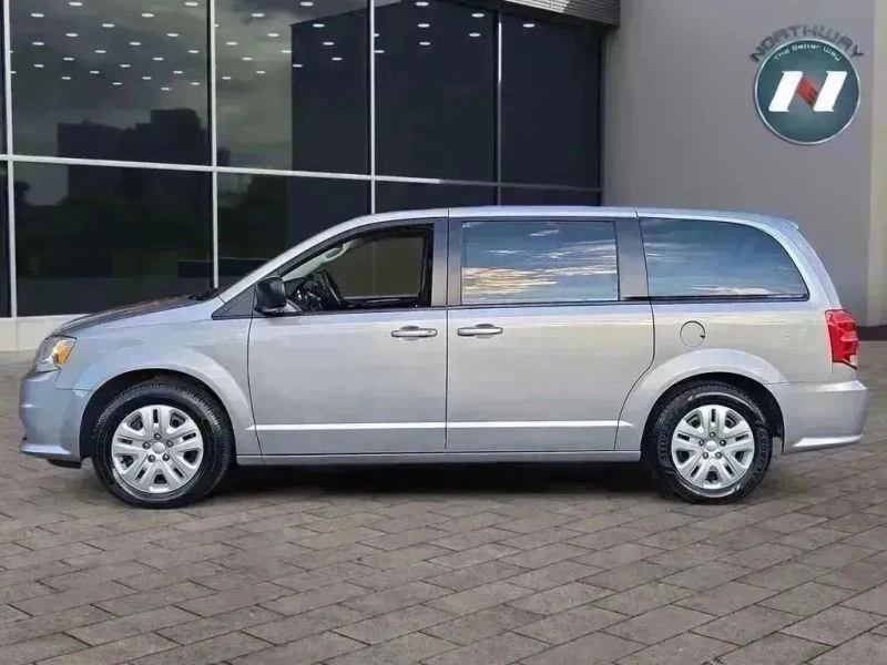 2018 Dodge Caravan - Image 2 of 12