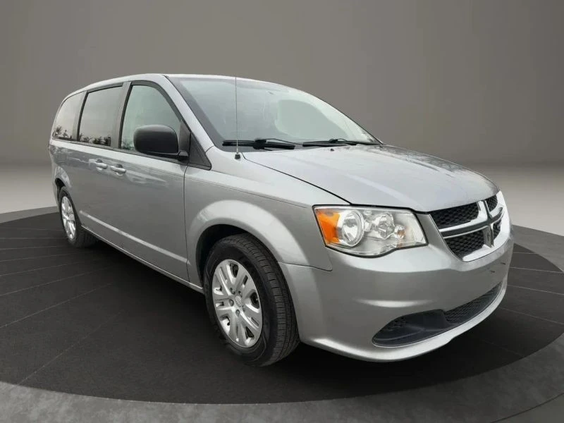 2018 Dodge Caravan - Image 3 of 12