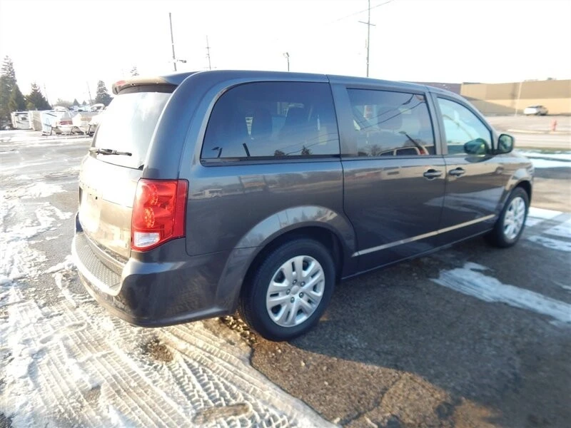 2018 Dodge Caravan - Image 7 of 21