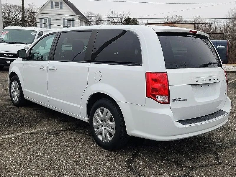 2018 Dodge Caravan - Image 5 of 12