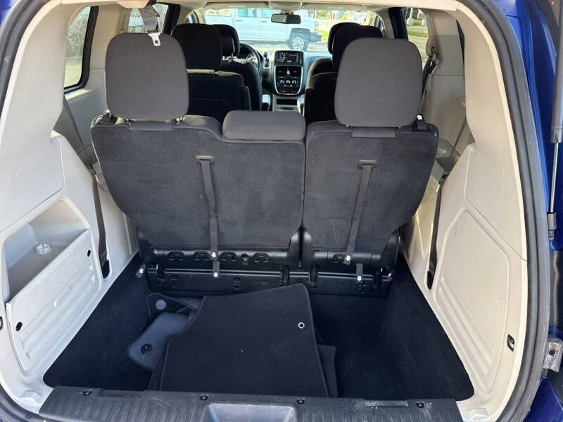 2018 Dodge Caravan - Image 18 of 21