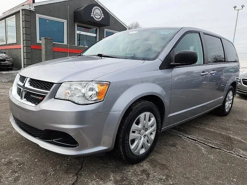 2018 Dodge Caravan - Image 4 of 12