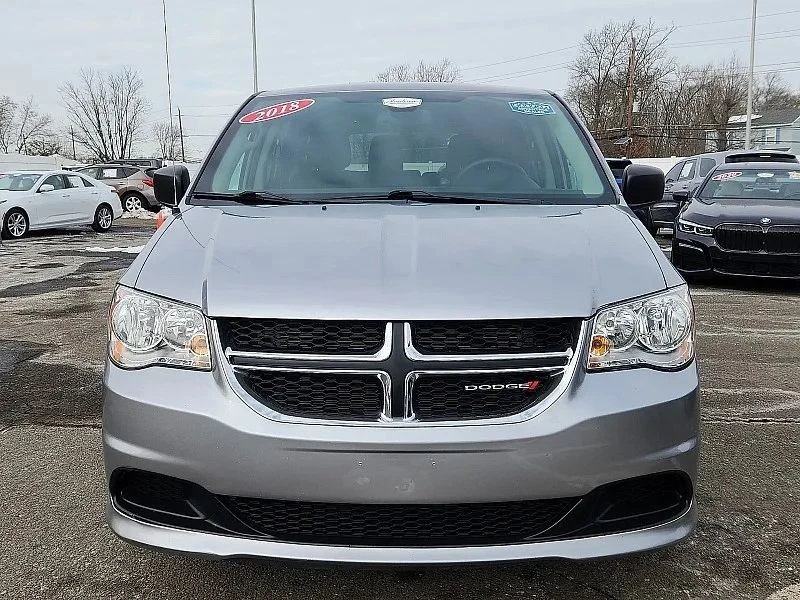 2018 Dodge Caravan - Image 3 of 12