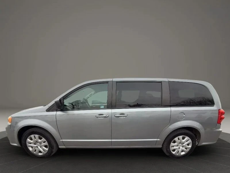 2018 Dodge Caravan - Image 8 of 12