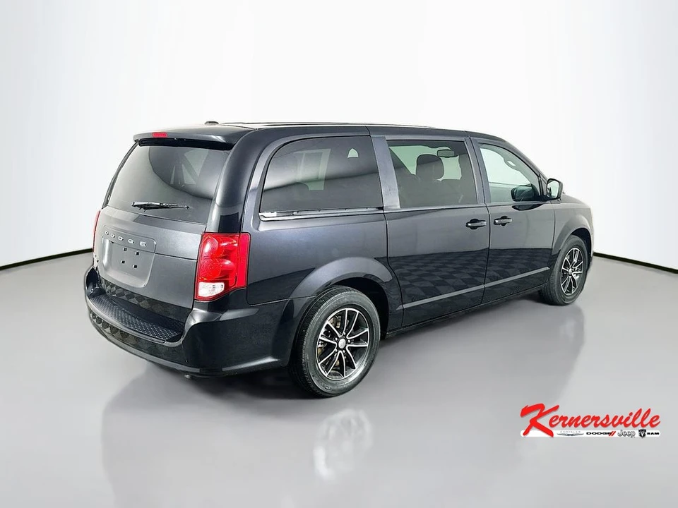 2018 Dodge Caravan - Image 7 of 21