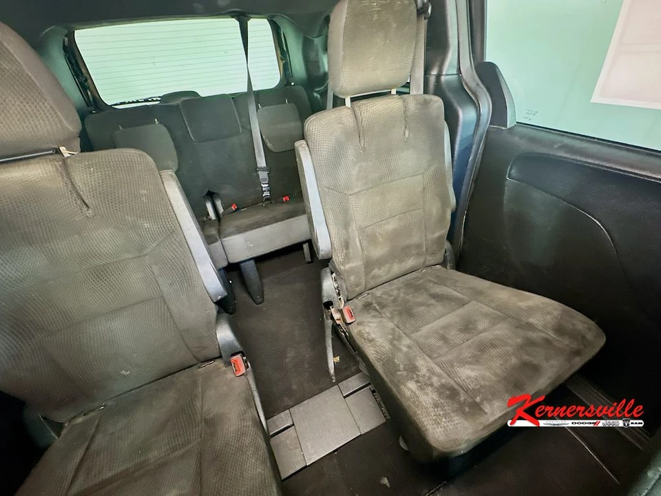 2018 Dodge Caravan - Image 14 of 21