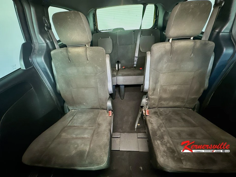 2018 Dodge Caravan - Image 13 of 21