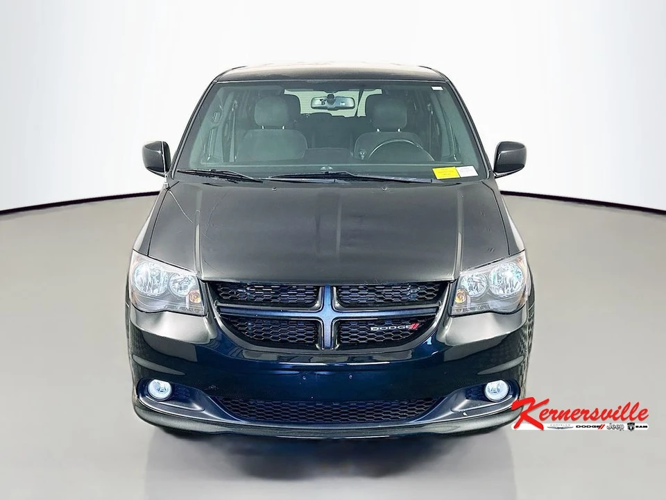 2018 Dodge Caravan - Image 2 of 21