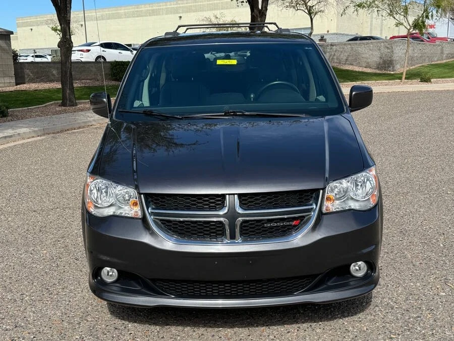 2018 Dodge Caravan - Image 16 of 16