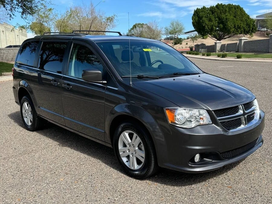 2018 Dodge Caravan - Image 6 of 16