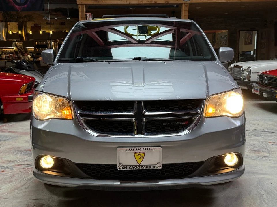 2018 Dodge Caravan - Image 7 of 21
