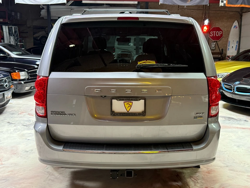 2018 Dodge Caravan - Image 5 of 21