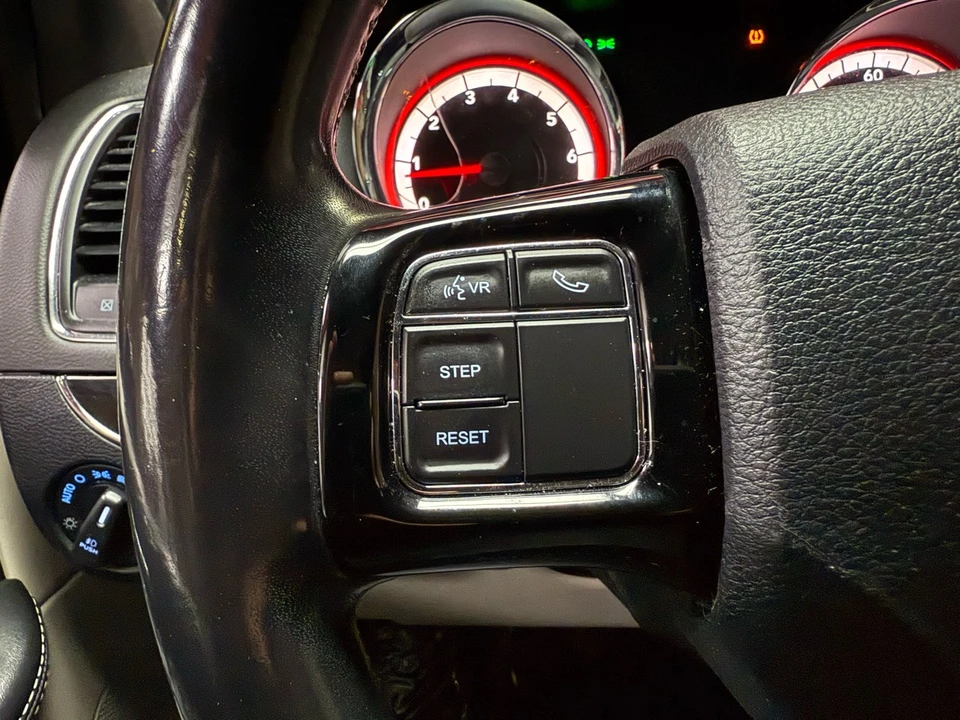 2018 Dodge Caravan - Image 15 of 21