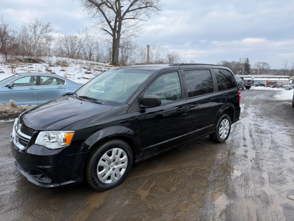 2018 Dodge Caravan - Image 2 of 16
